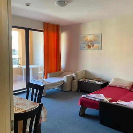 Отель Marina Cape