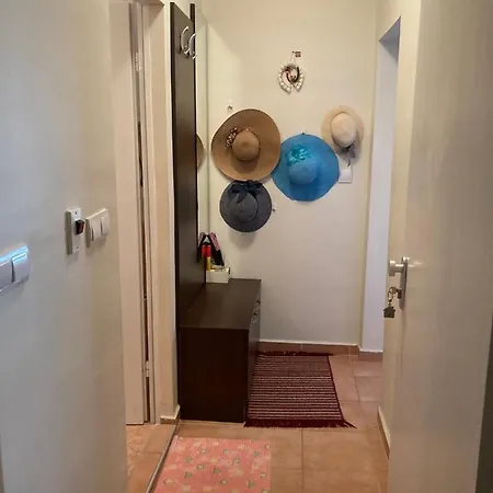 Отель Marina Cape *