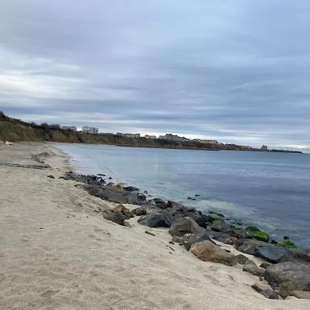 Marina Cape Aheloy