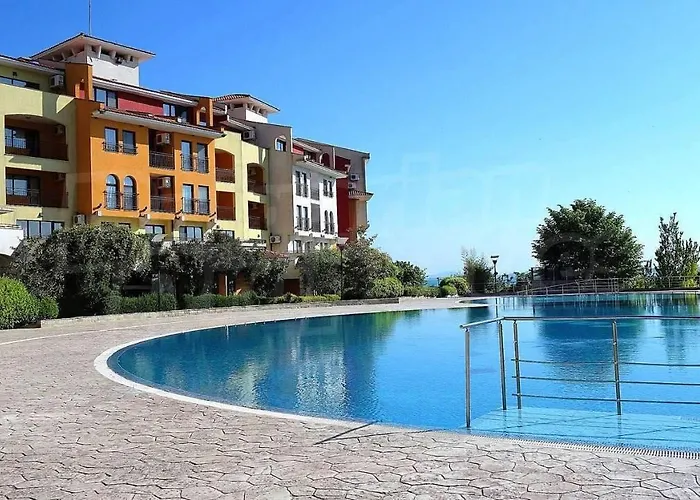 Marina Cape * Aheloy